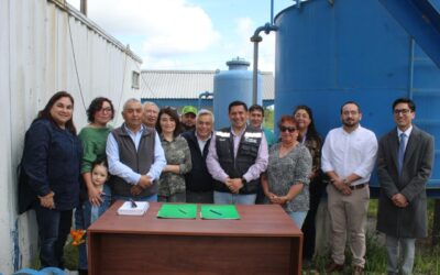 Futrono y Los Lagos firman convenio bicomunal para mejorar el suministro de agua potable en sector Las Quinientas – La Pellinada