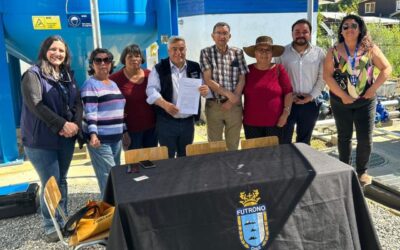 Municipio traspasa derechos de agua al SSR de Llifén y activa campaña de uso responsable